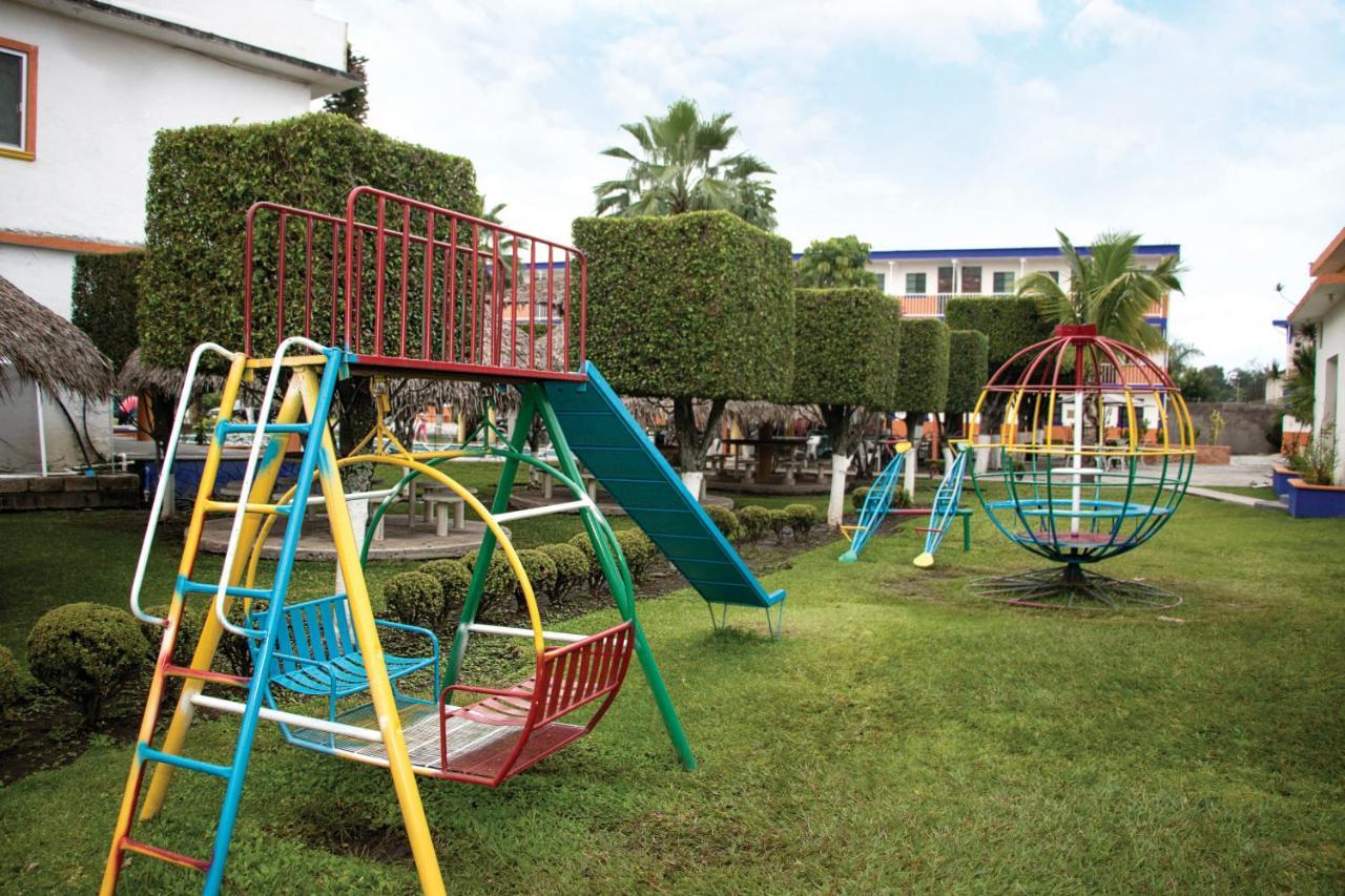 Hotel San Carlos Yautepec Eksteriør bilde
