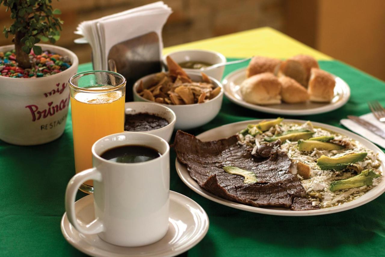 Hotel San Carlos Yautepec Eksteriør bilde